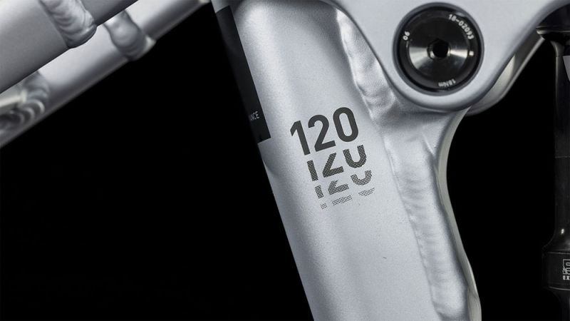 Cube Stereo Hybrid 120 Race 750 polarsilver´n´black – Bild 5